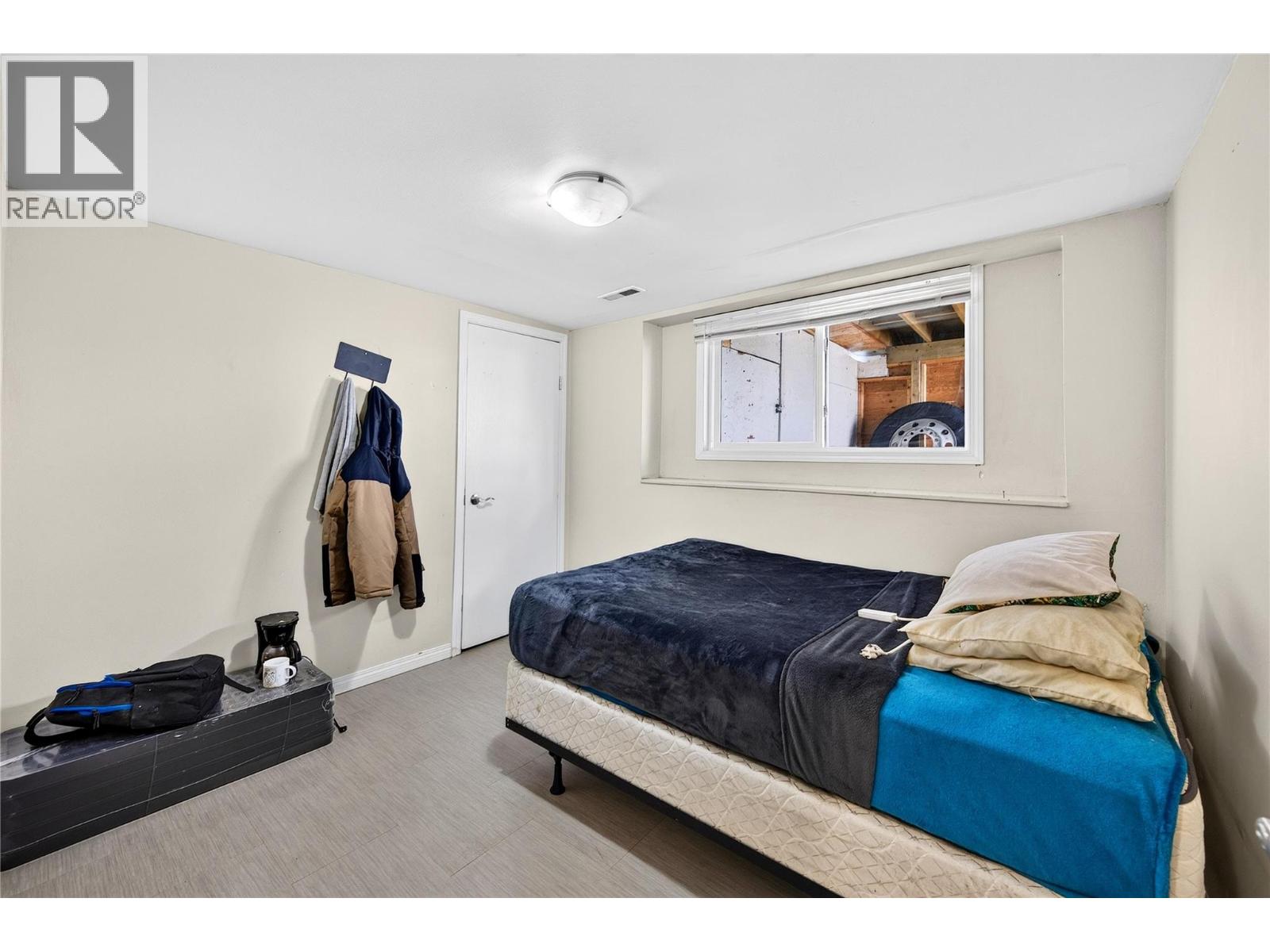 1252 Alexander Drive - 29