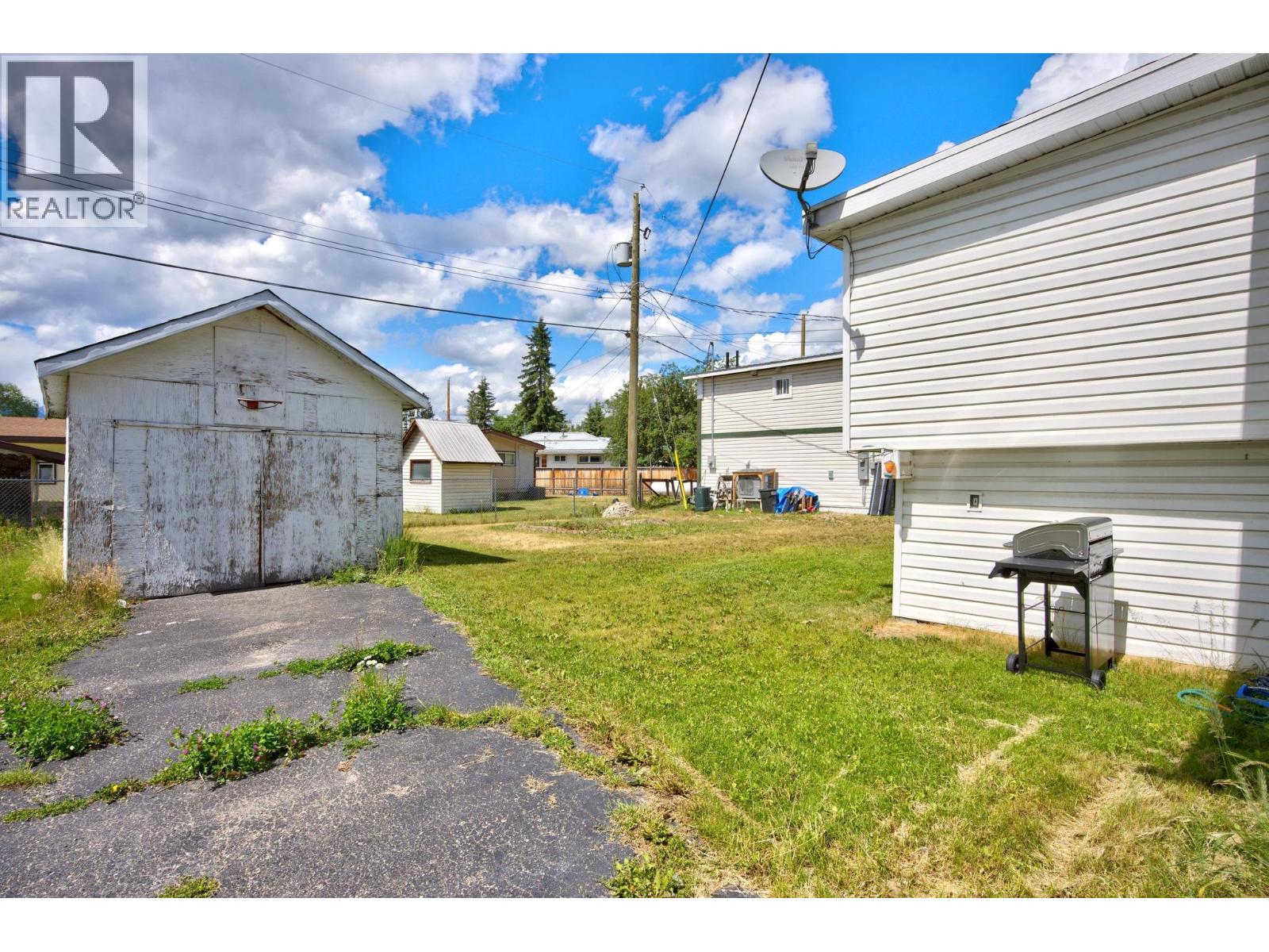 1252 Alexander Drive - 37