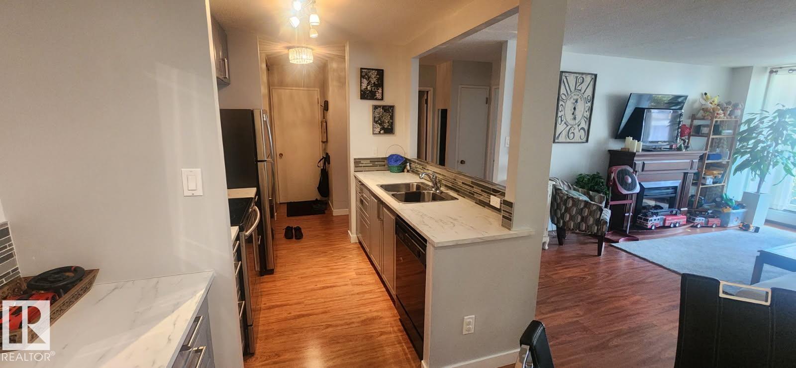 #407 9835 113 ST NW — photo 6