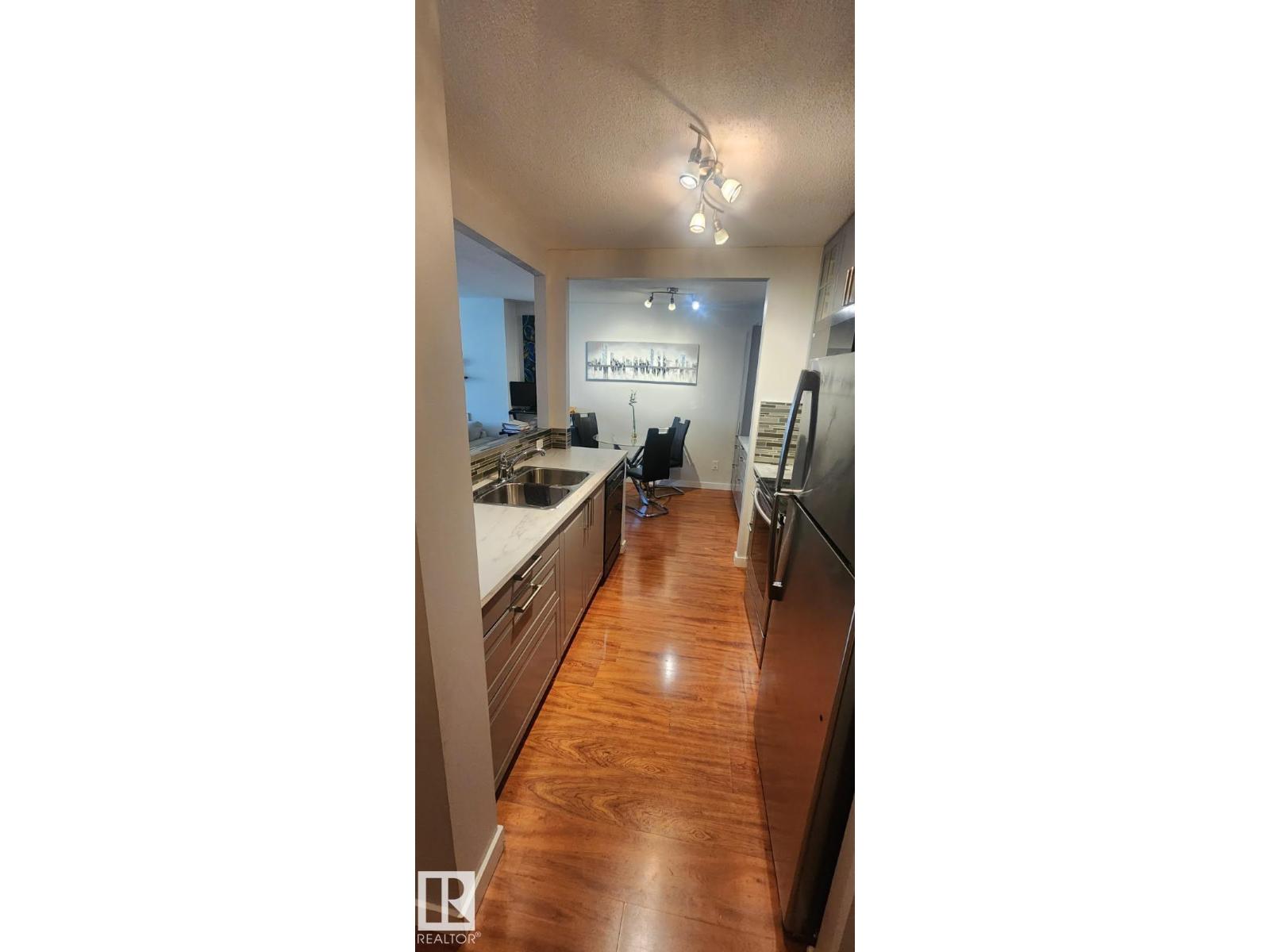 #407 9835 113 ST NW — photo 9