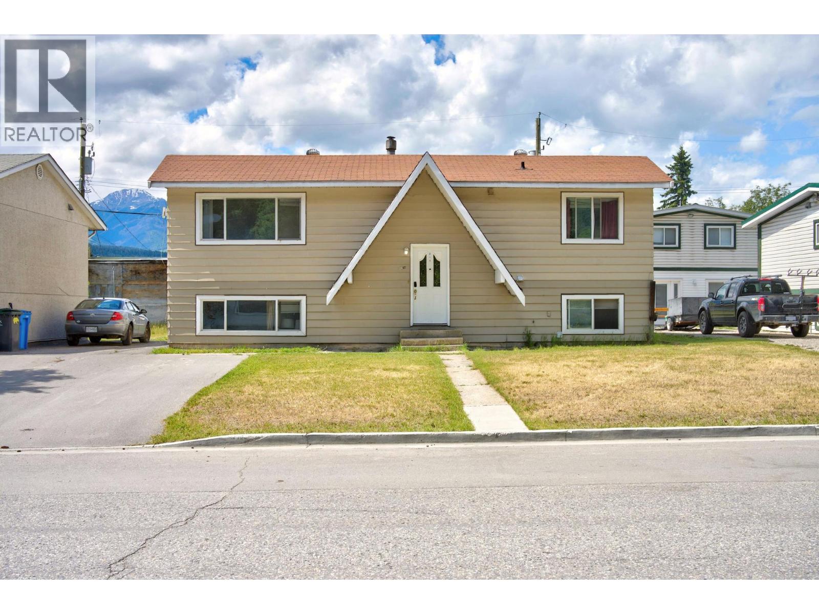 1252 Alexander Drive - 46