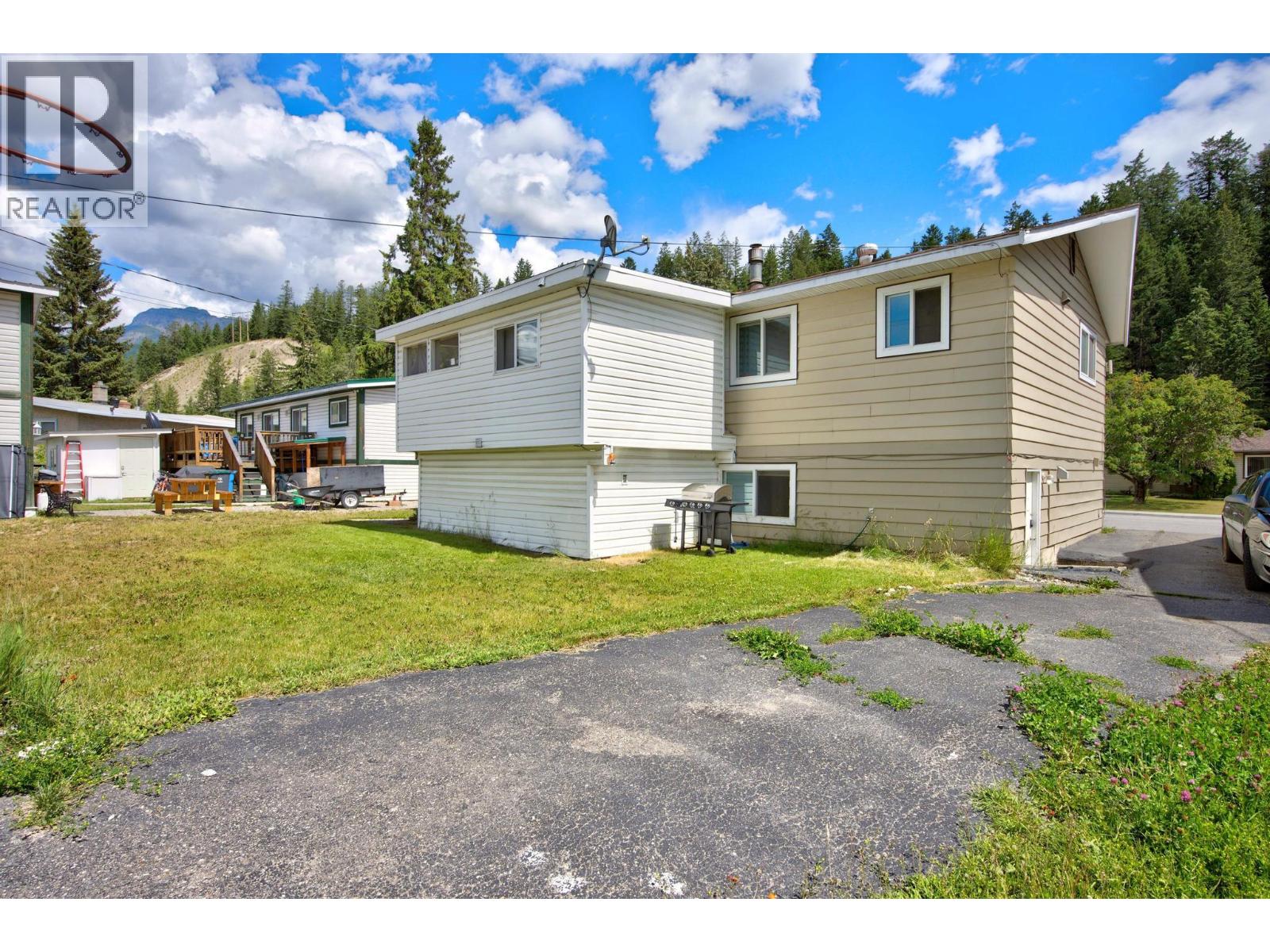 1252 Alexander Drive - 36