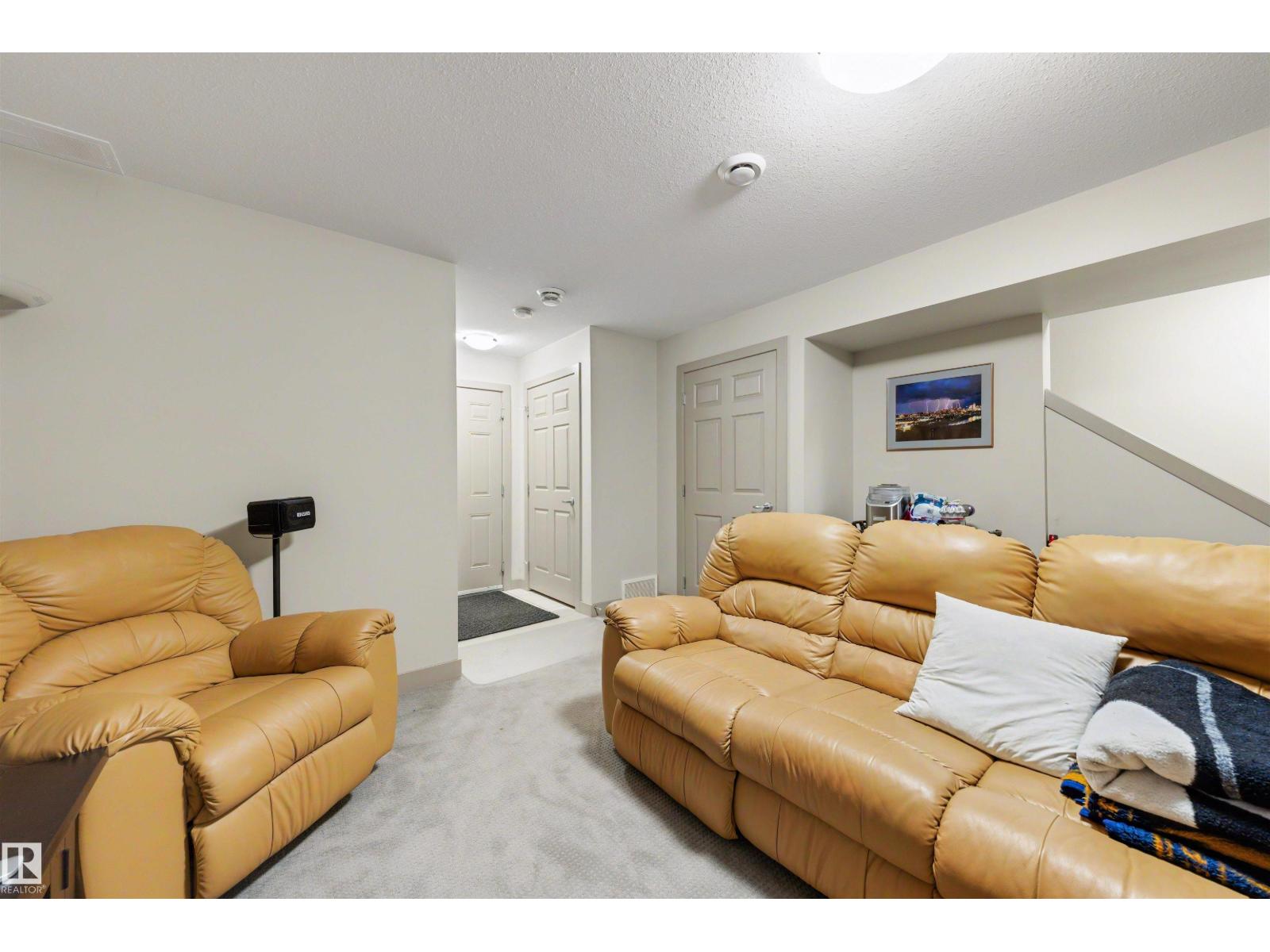 #33 1150 WINDERMERE WY SW - 23