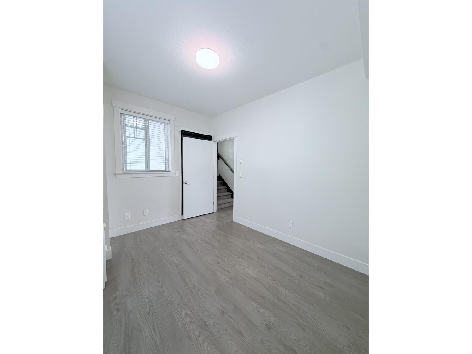 73 11267 133 ST., Surrey