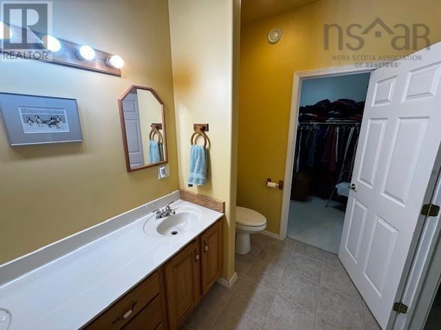 374 Brady Street - 19