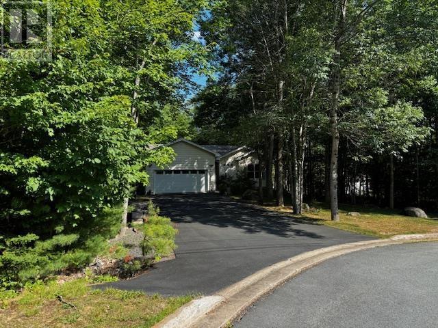 374 Brady Street - 27