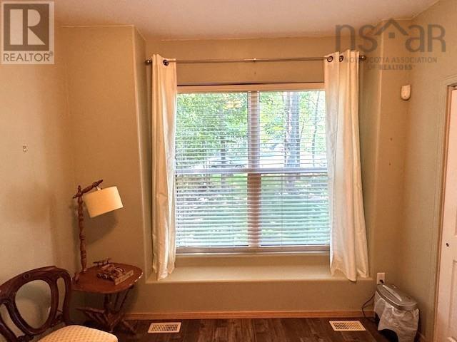 374 Brady Street - 14