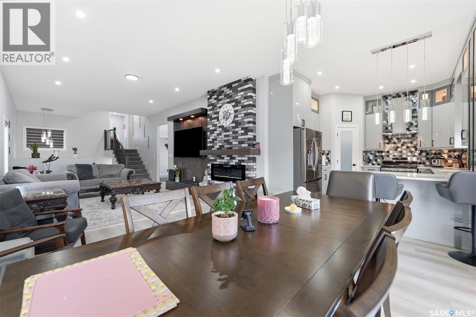 411 Schmeiser BEND - 11