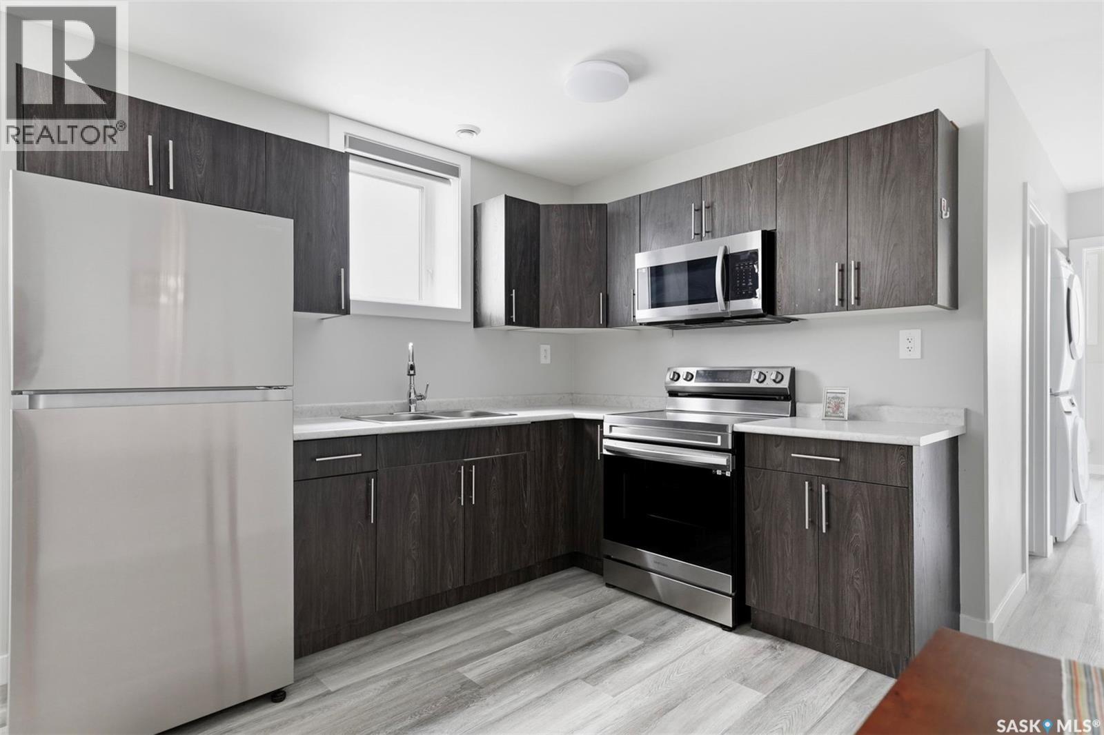 411 Schmeiser BEND - 24