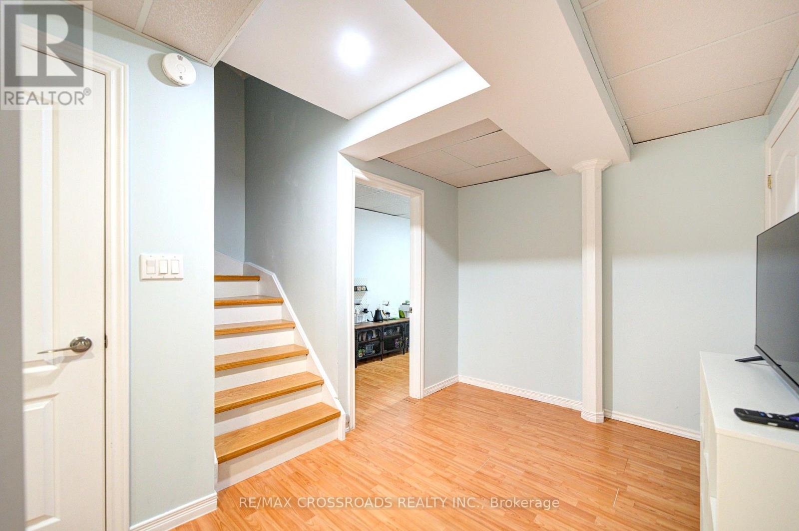 2278 BUR OAK AVENUE - 20
