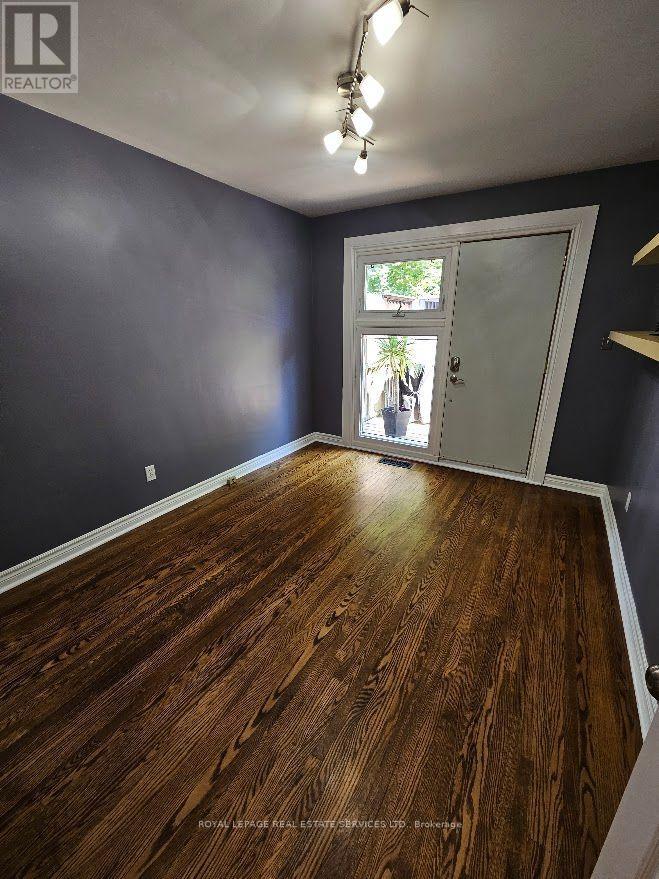 117 WESTROSE AVENUE - 20