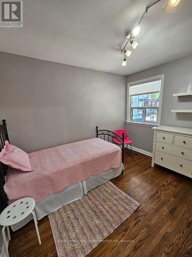 117 WESTROSE AVENUE - 18