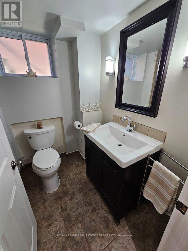 117 WESTROSE AVENUE - 32