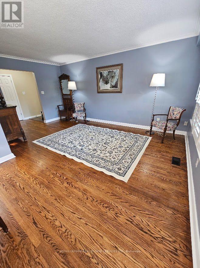 117 WESTROSE AVENUE - 9