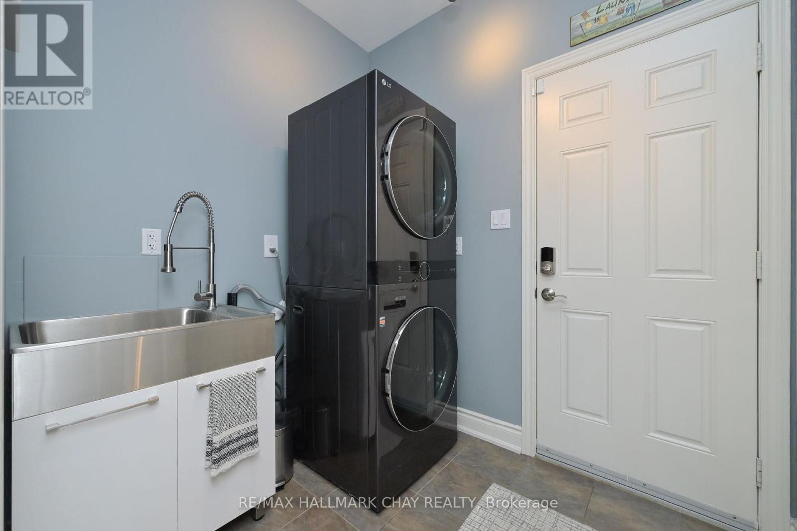 9 APPLE VALLEY LANE - Image 22