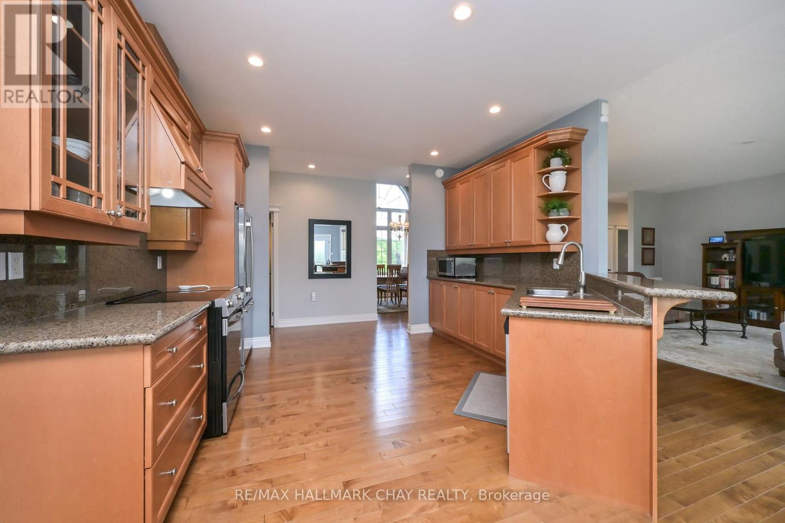 9 APPLE VALLEY LANE - Image 7