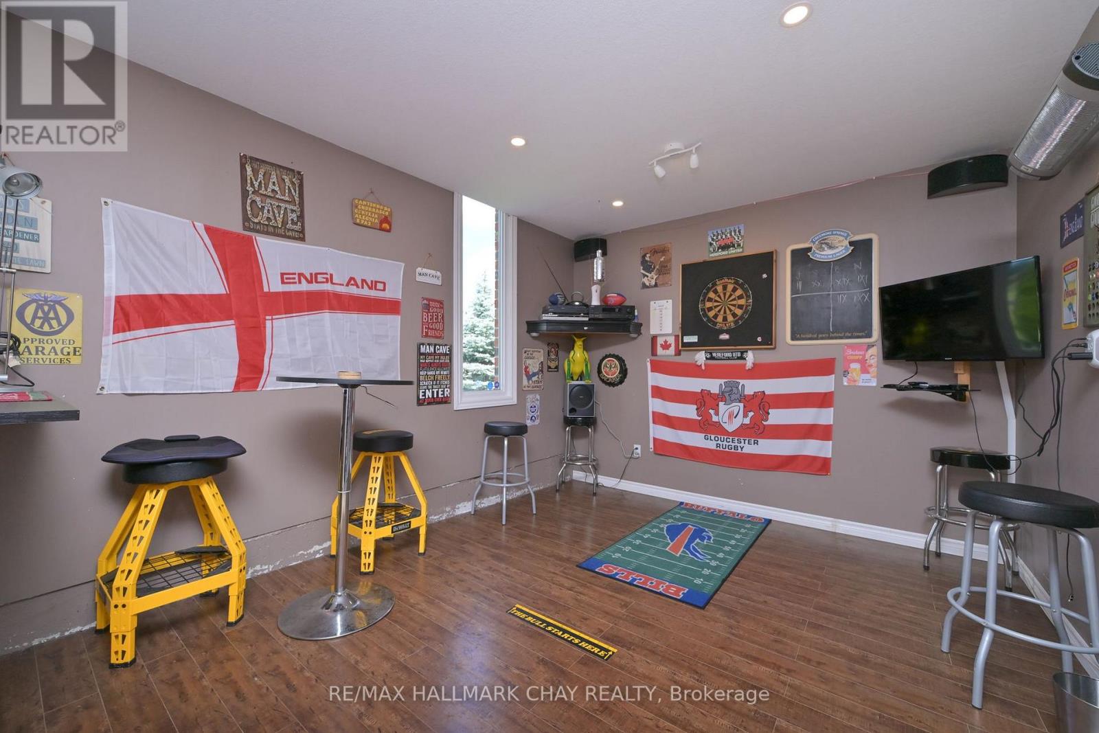 9 APPLE VALLEY LANE - Image 36