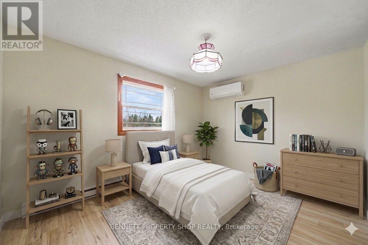 22 POOLE CREEK CRESCENT - 13