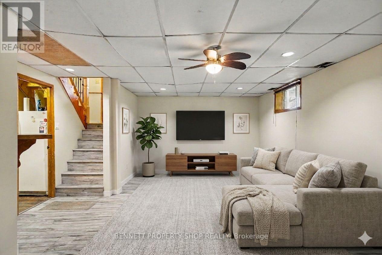 22 POOLE CREEK CRESCENT - 15