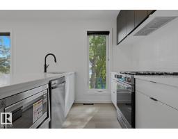 8903 94 Ave Nw Nw, Edmonton, AB T6C1W6 Photo 16