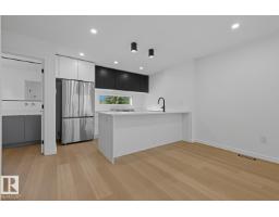 8903 94 Ave Nw Nw, Edmonton, AB T6C1W6 Photo 23