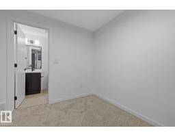 8903 94 Ave Nw Nw, Edmonton, AB T6C1W6 Photo 40