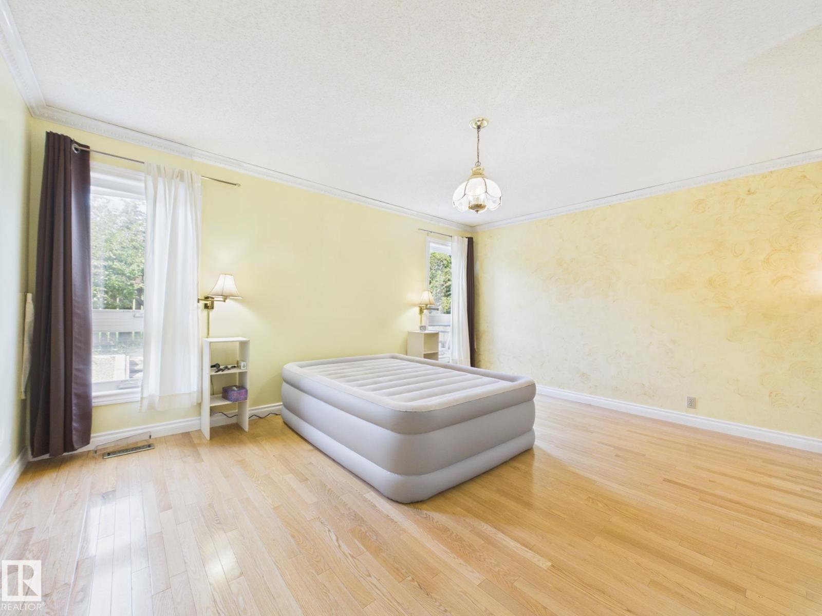 18634 99A AV NW - 14