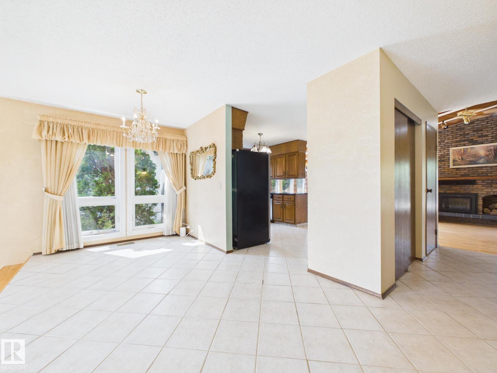 18634 99A AV NW - photo 2