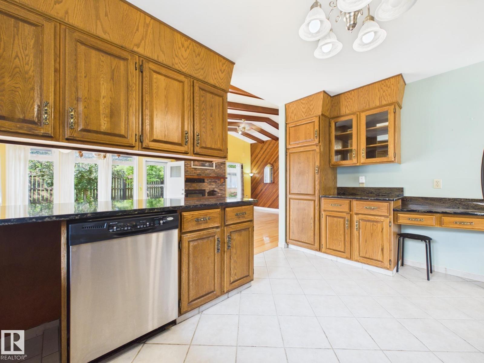 18634 99A AV NW - 9