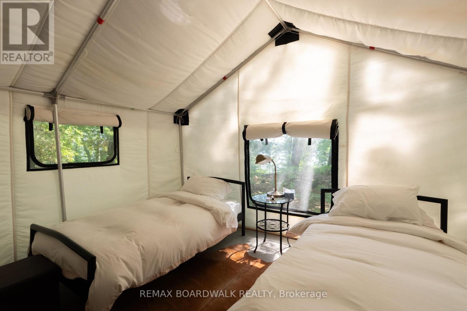 6603 BIG RIDEAU ISLAND - 35