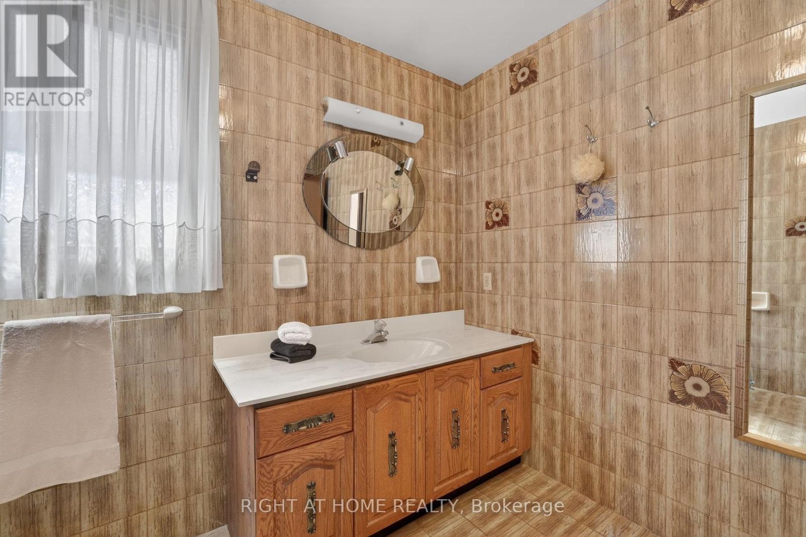 56 BIRCH AVENUE - 22