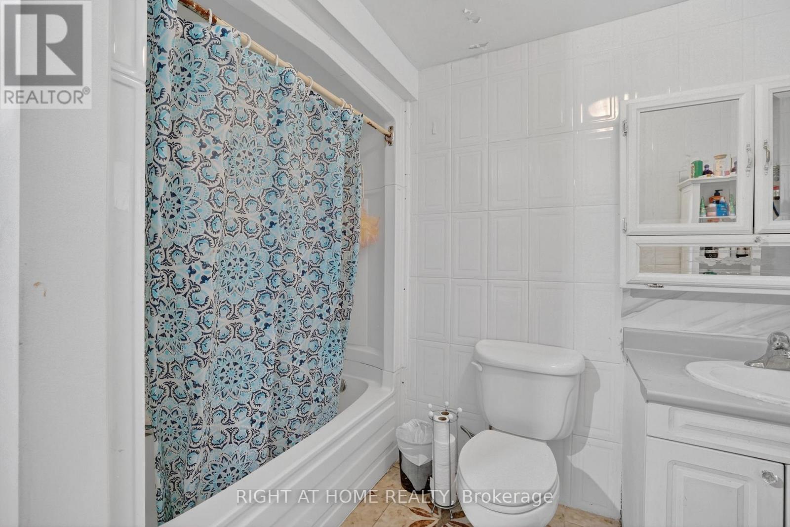 56 BIRCH AVENUE - 30