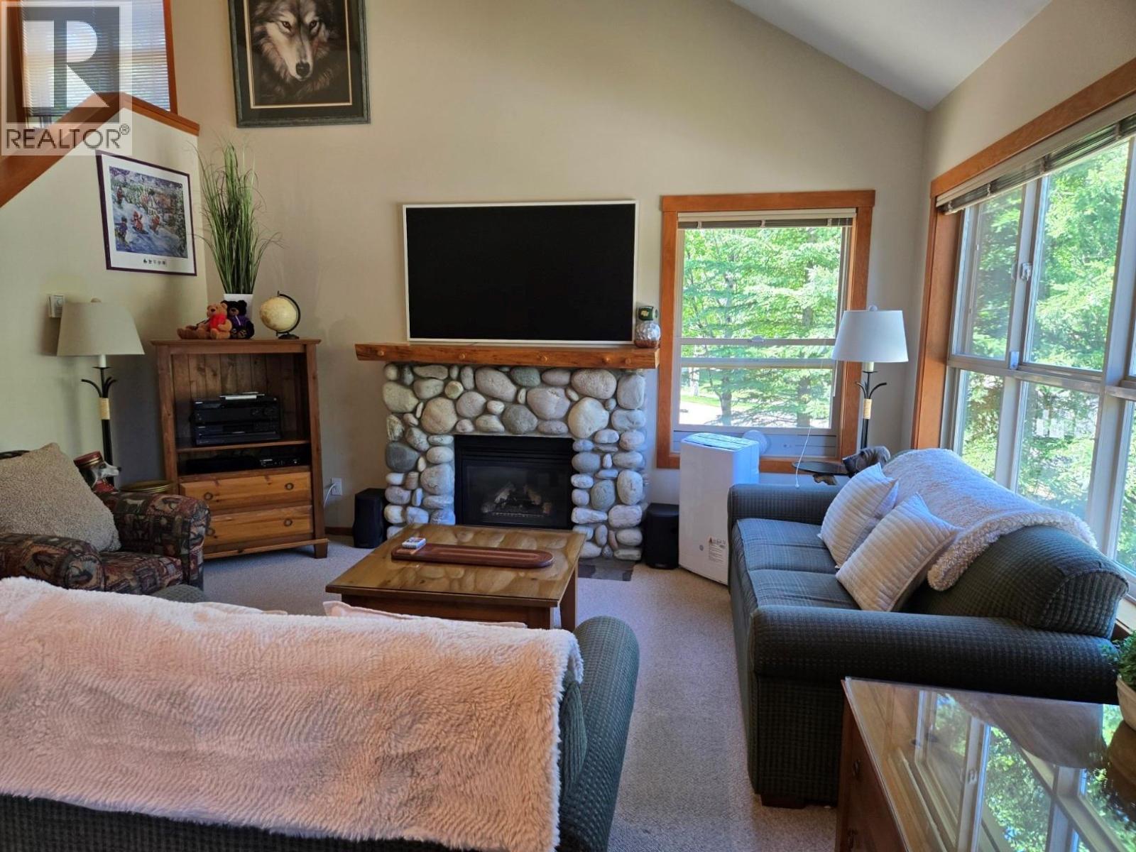 #27 2075 Summit Drive - 12