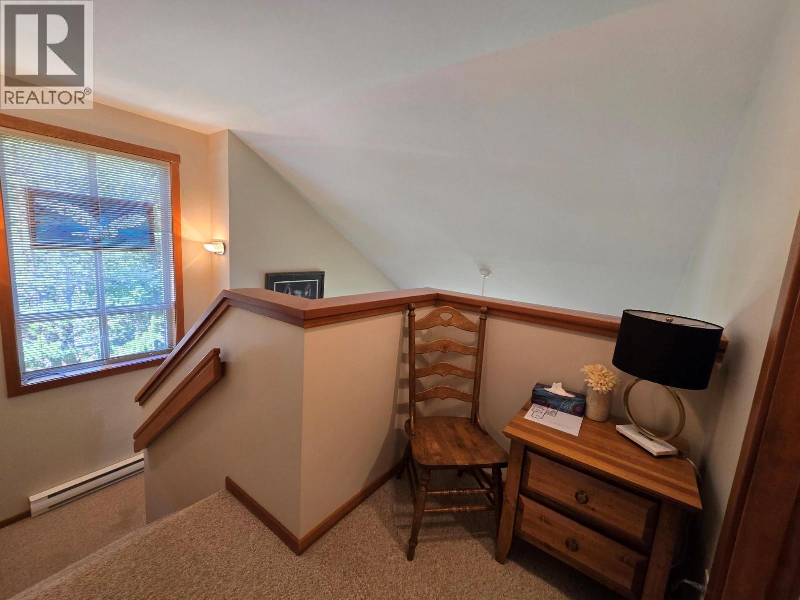 #27 2075 Summit Drive - 25