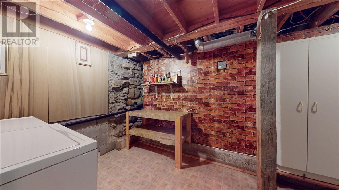 470 Silver Lake Road - 35