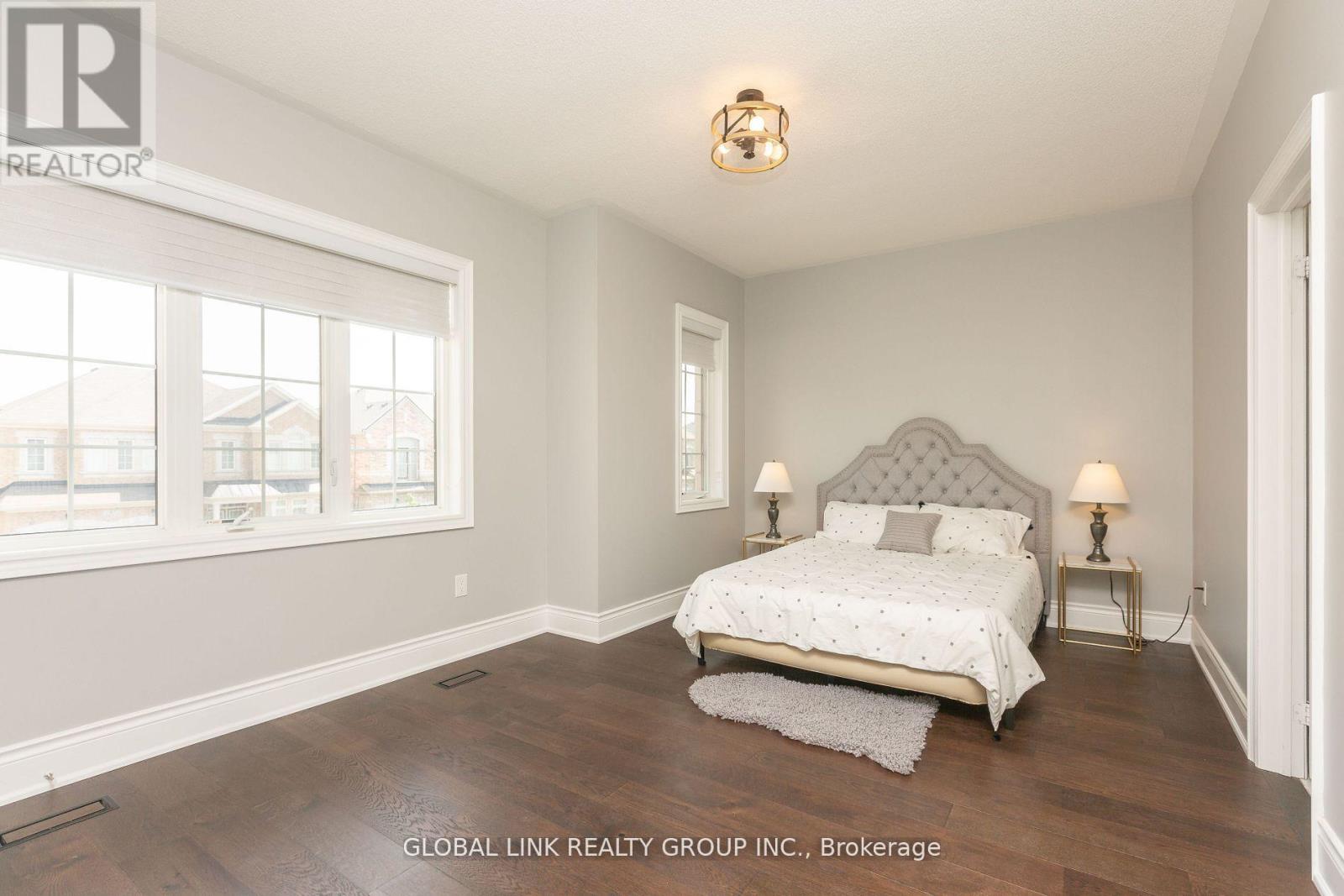 44 GOLDEN HAWK DRIVE - 22