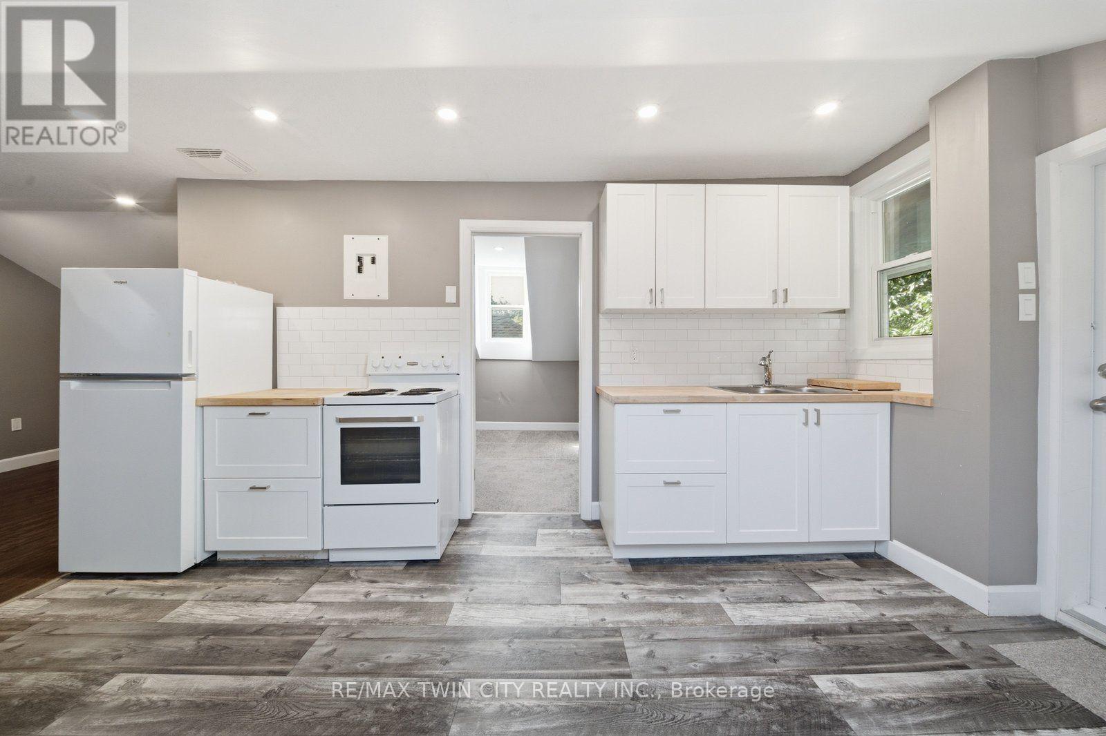 UPPER - 172 ALBION STREET, Brantford — photo 13