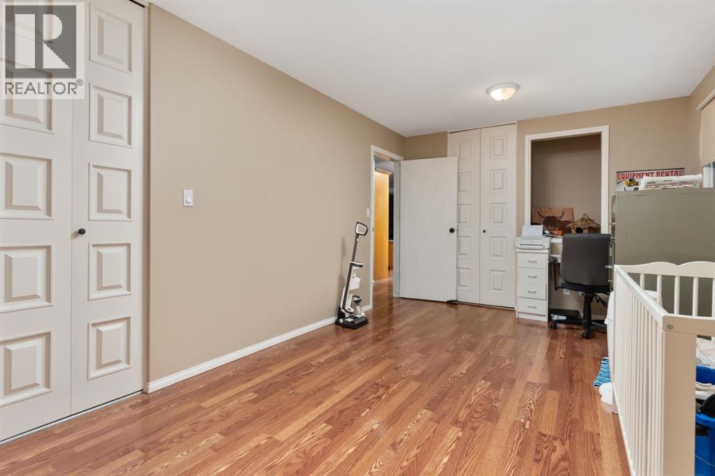 5110 49 Street — photo 21