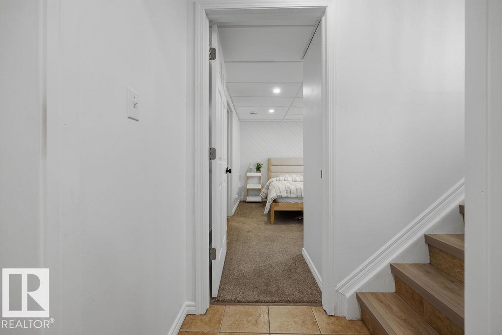 16035 123 ST NW - 39