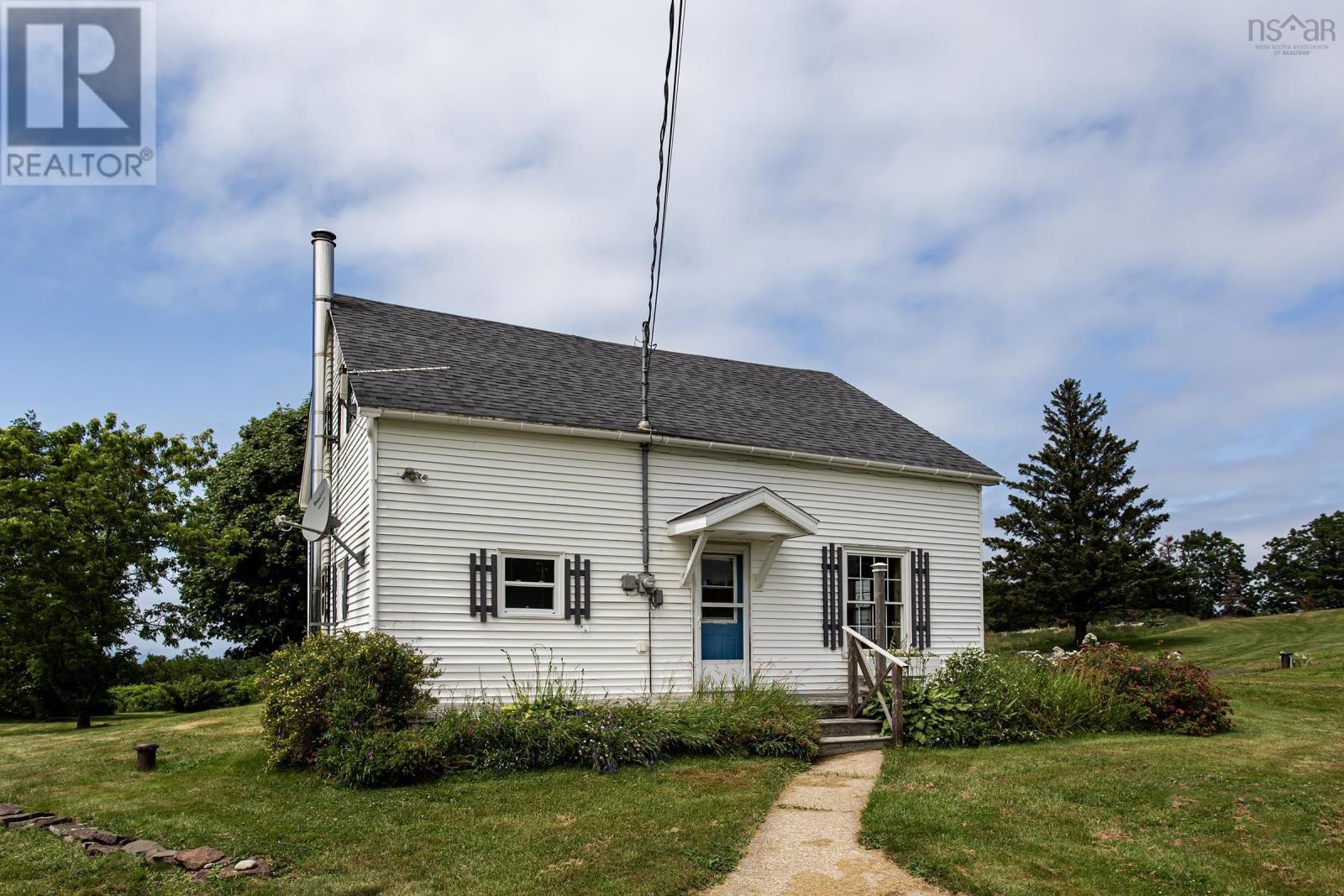8239 Shore Road W - 2