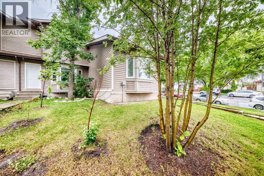 15 Falshire Terrace NE - 37