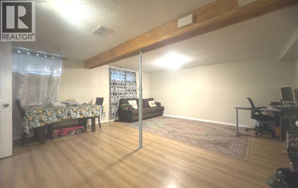 235 Penbrooke Close SE - 14