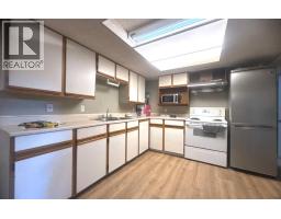 235 Penbrooke Close SE - photo 13