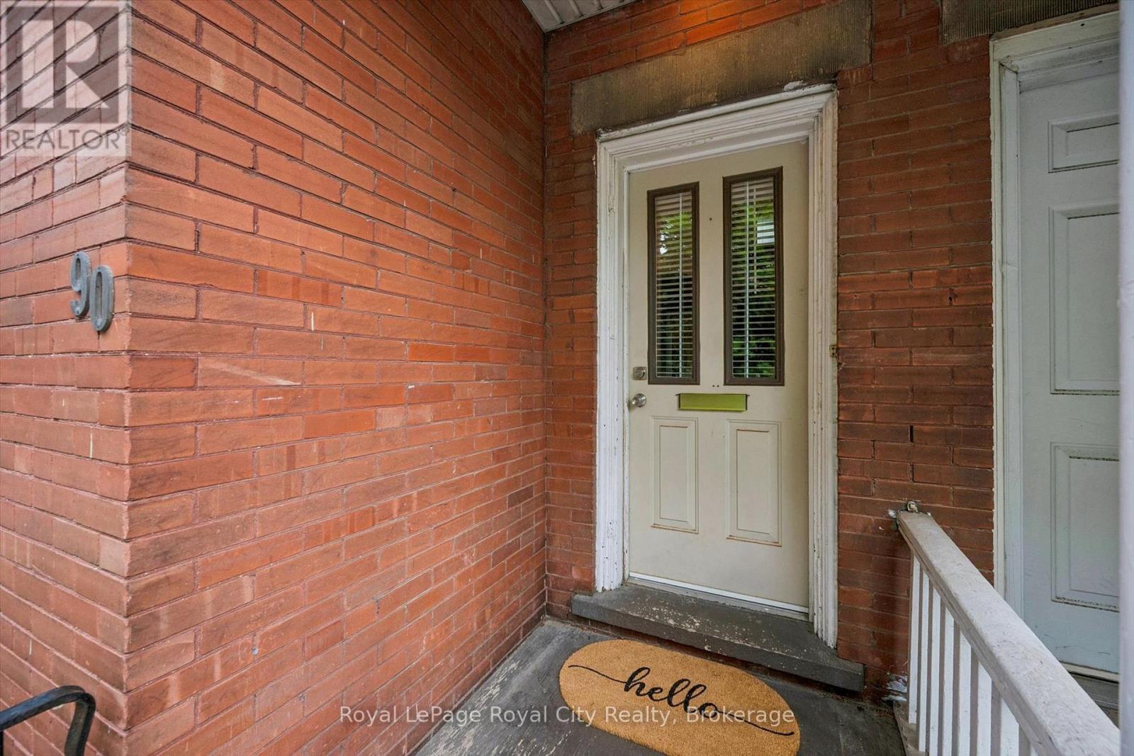 90 NEEVE STREET - 4