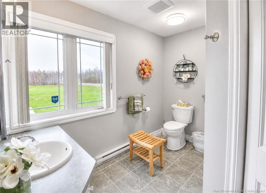 27 Clement Avenue - 14
