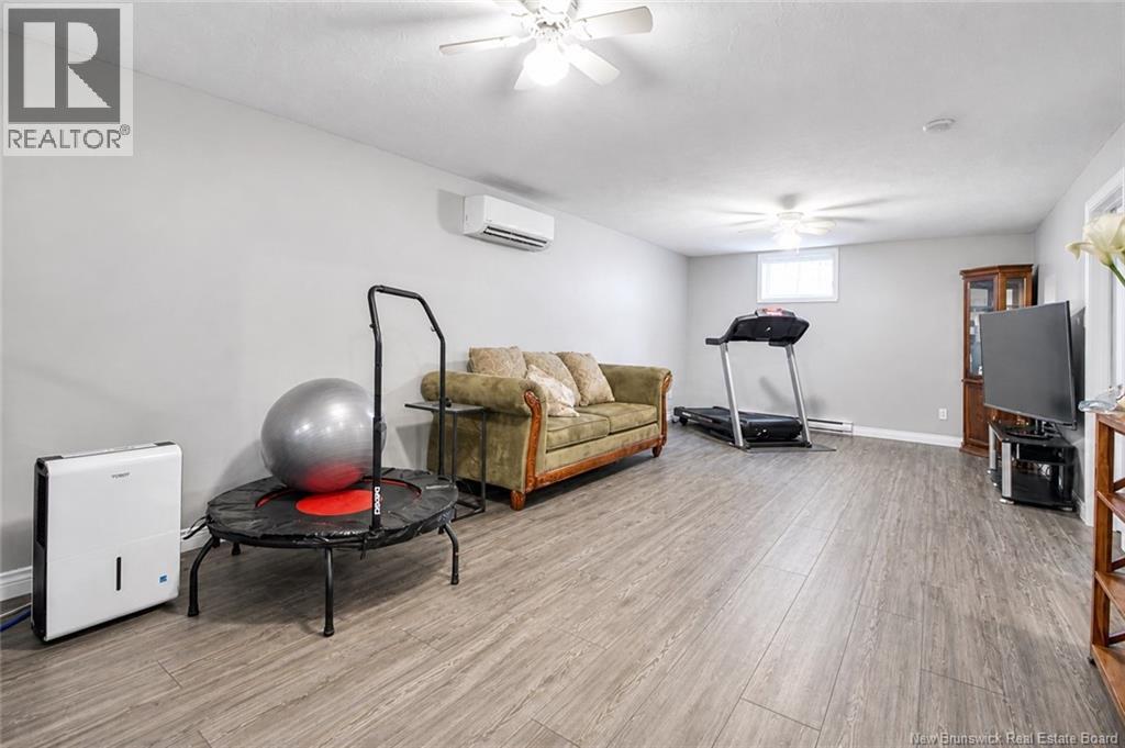 27 Clement Avenue - 17