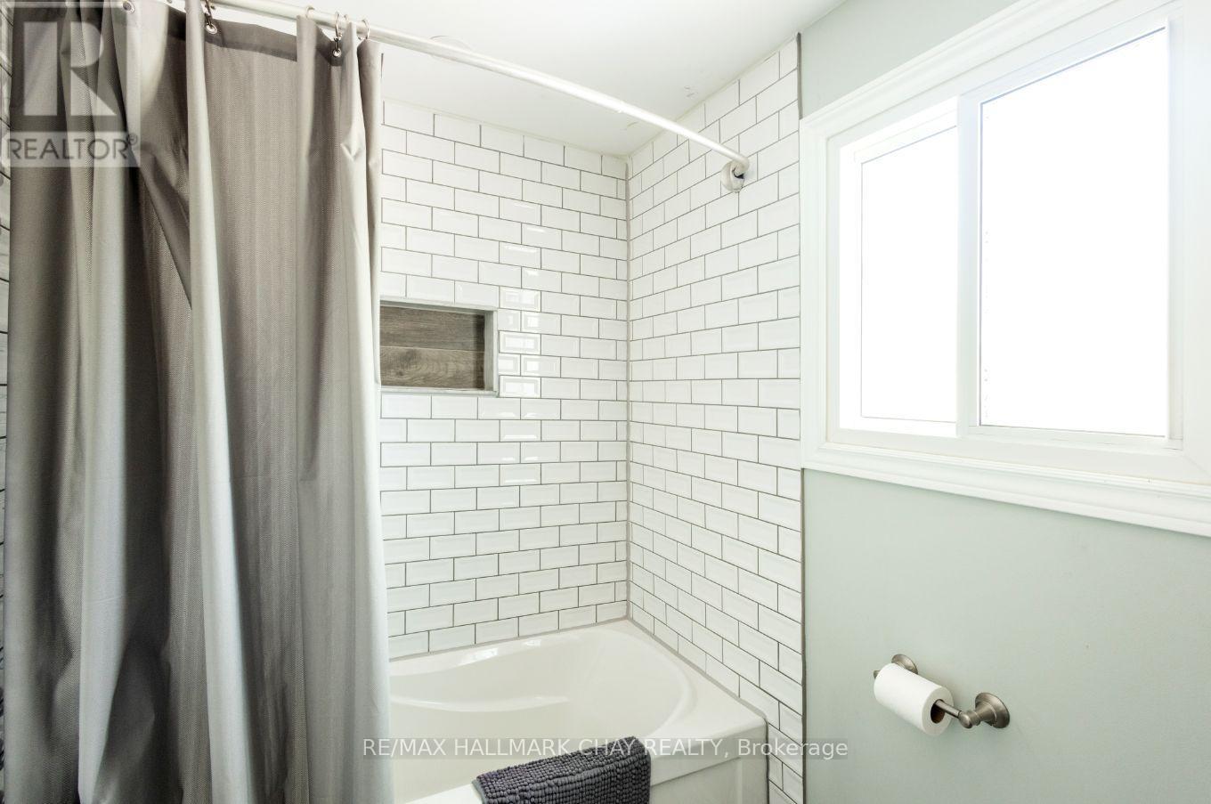 11 QUAIL CRESCENT - 18