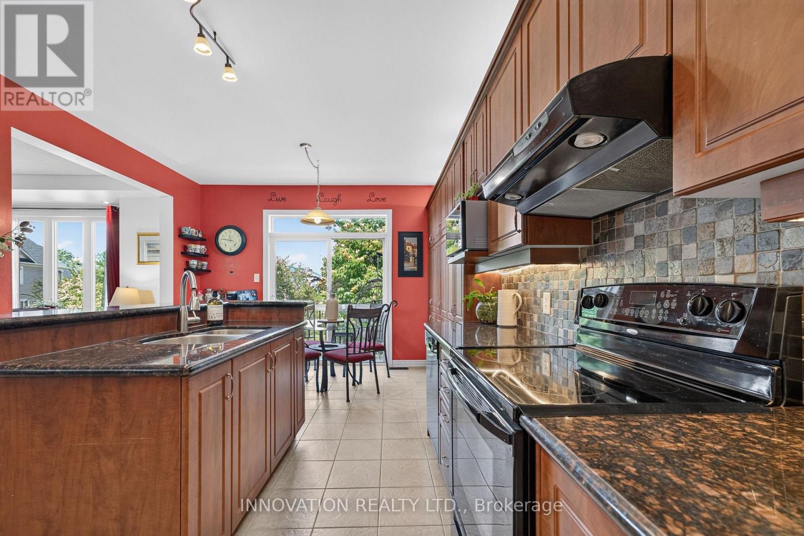 545 ROSEHILL AVENUE - 14