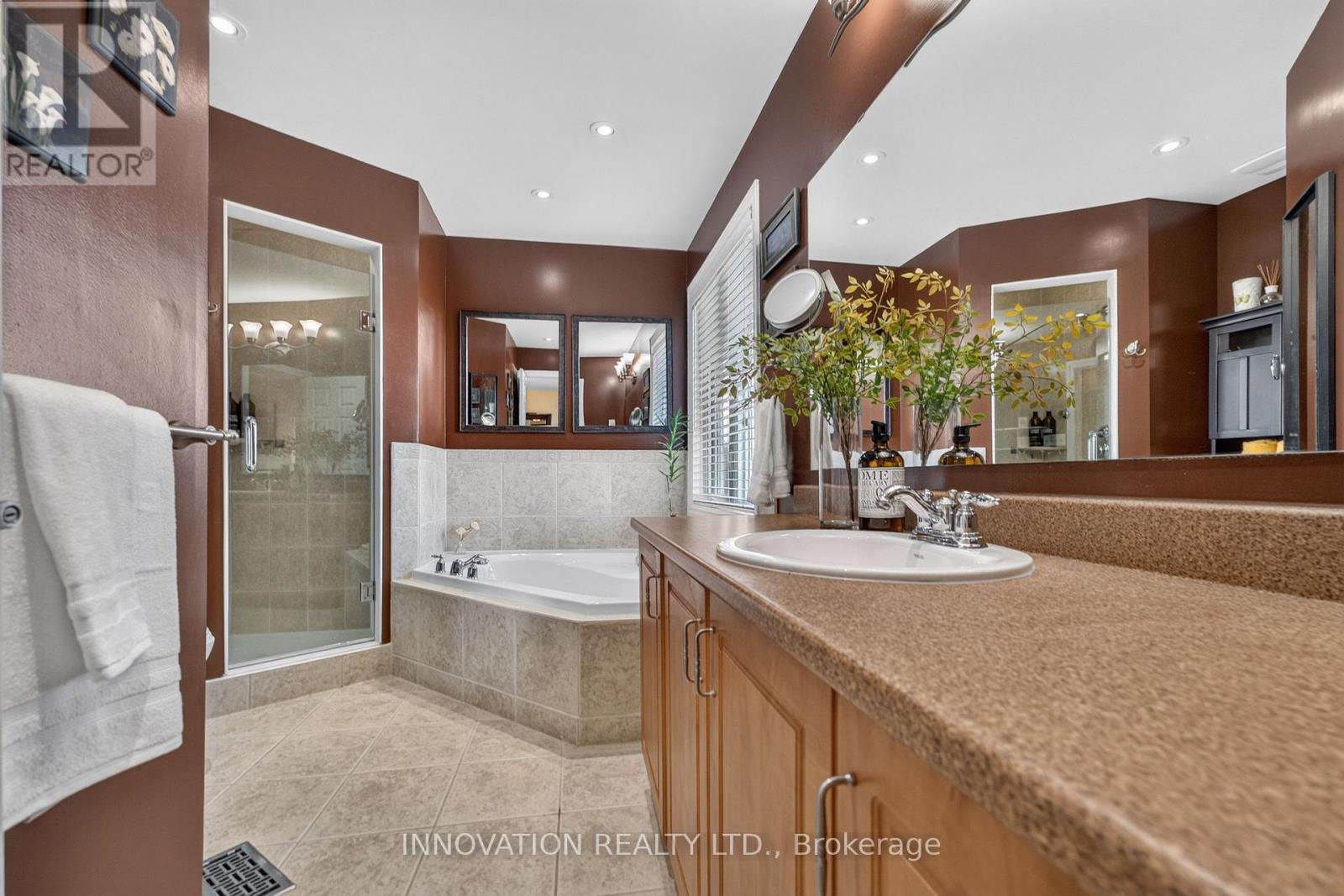 545 ROSEHILL AVENUE - 25