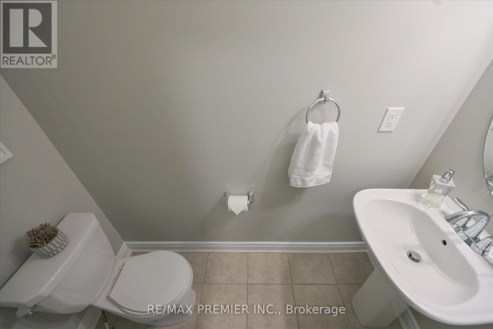 #114 1331 MAJOR MACKENZIE DRIVE - 13